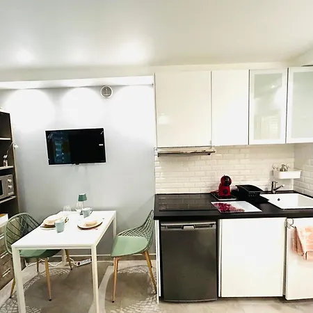 Proche Paris, Disneyland, Hôpitaux, Aéroports Appartement Créteil