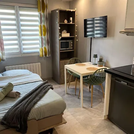 Apartment Cosy Proche Paris, Disneyland, Hopitaux, Aeroports *